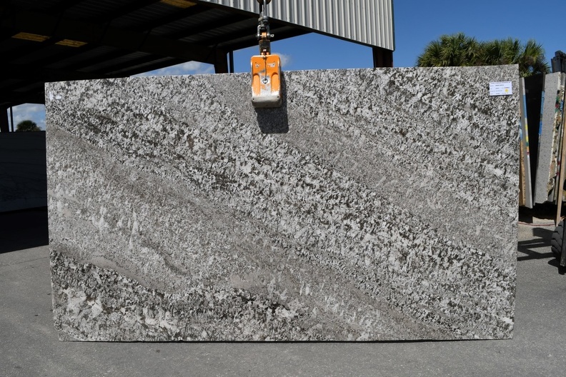 BIANCO ANTICO 3CM LOT 3P199018 131X74.JPG